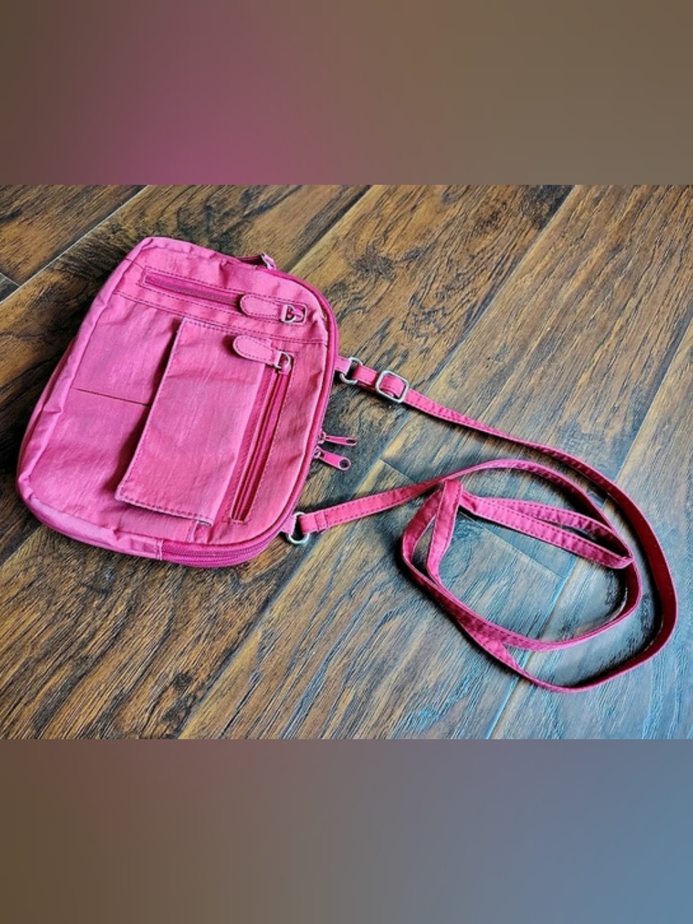 Vintage Kim Rogers red crossbody bag purse with multiple zippered pockets